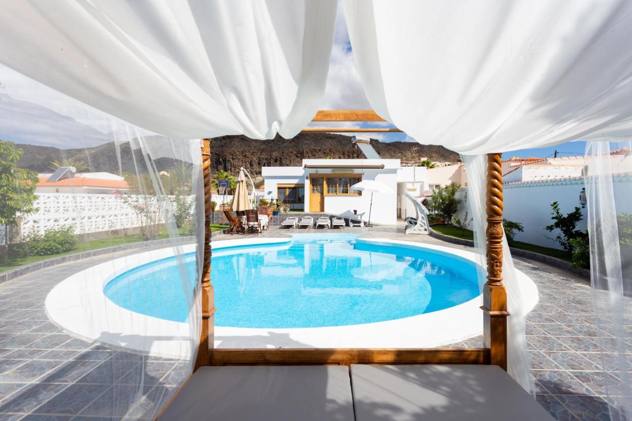 Bungalow Palm Mar With Pool And Garden อาโรนา ภายนอก รูปภาพ